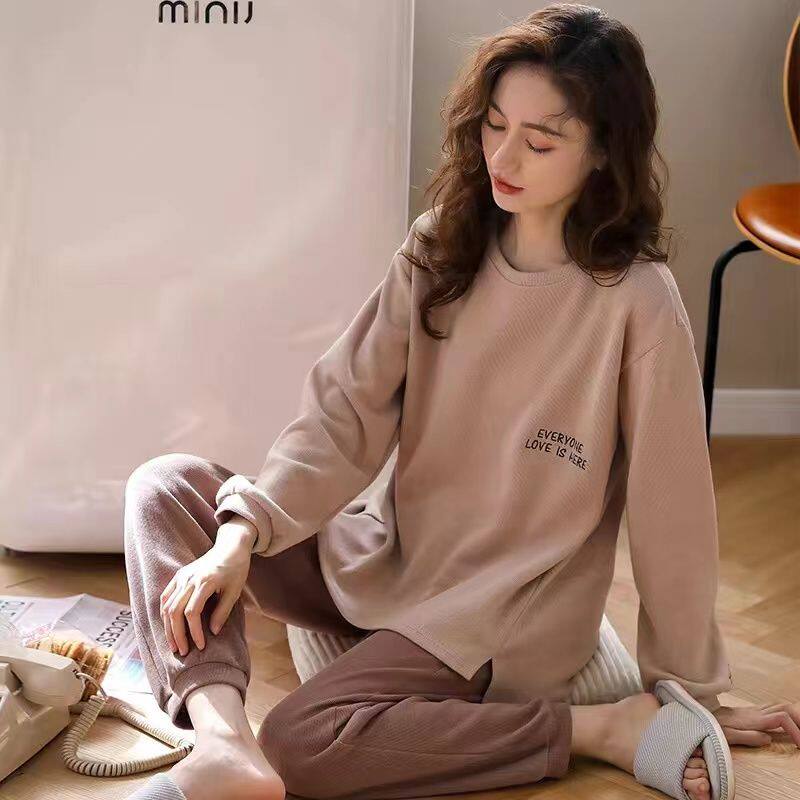 Woman's Cotton Pajama Set