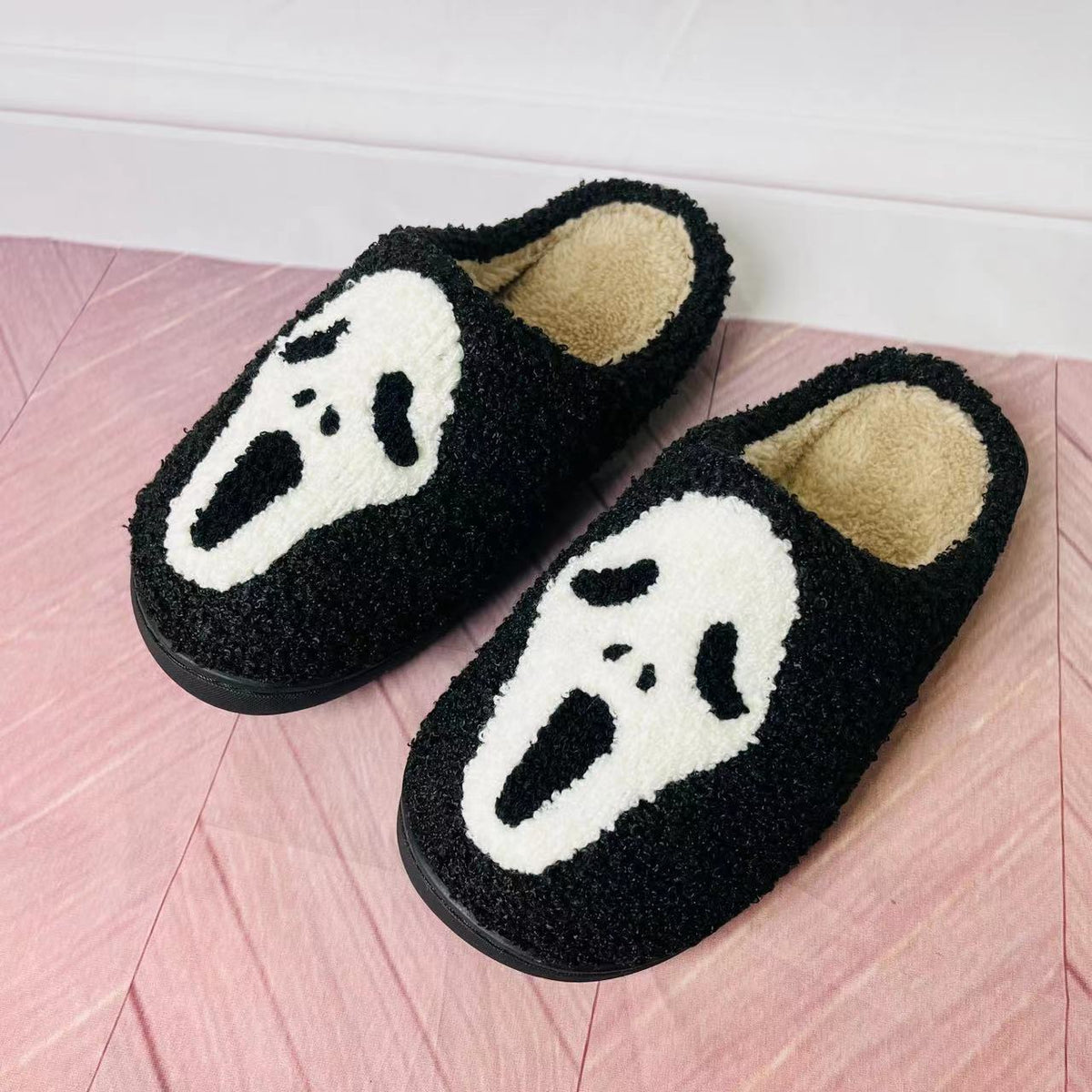 Cotton slippers for men and women