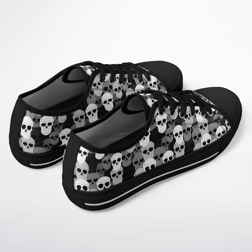 Pile of Skulls Urban Peak Low Shoes