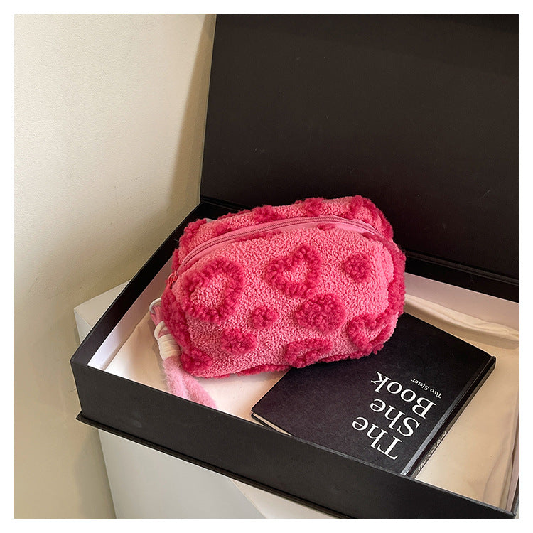 Heart pattern  Style Cosmetic Bag