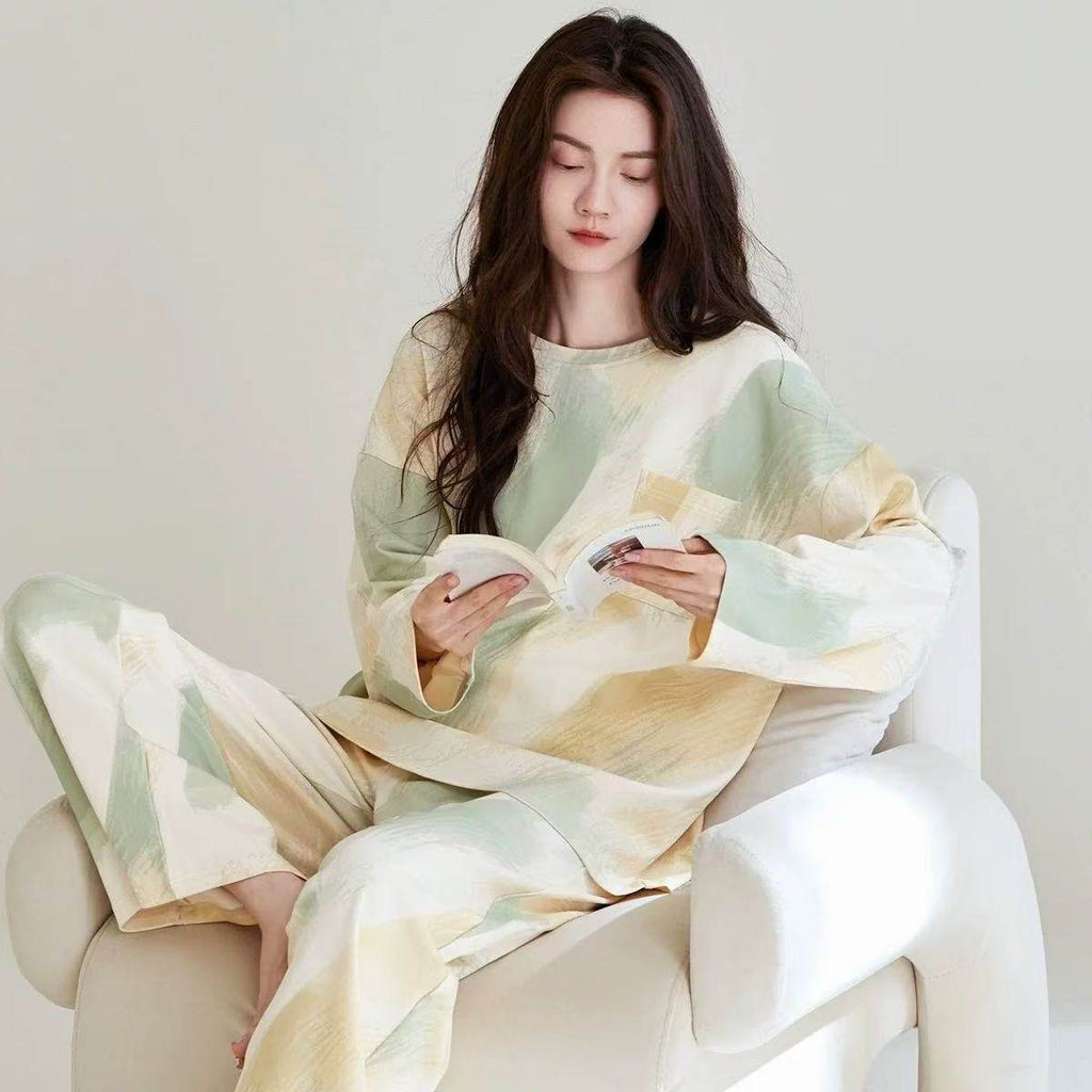 Woman's Cotton Pajama Set