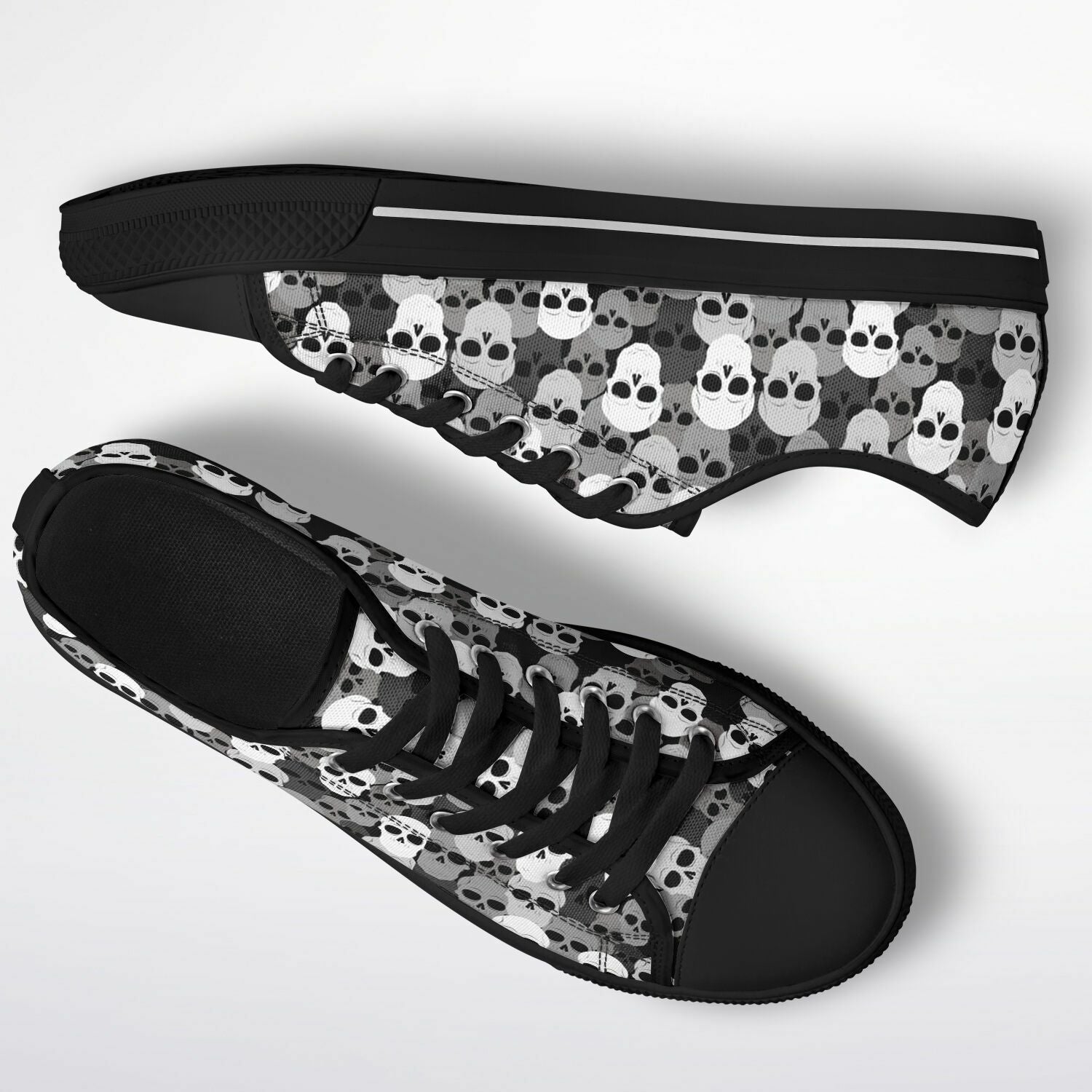 Pile of Skulls Urban Peak Low Shoes
