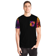 Load image into Gallery viewer, Mens Tie Dye Eye Pocket T-shirt
